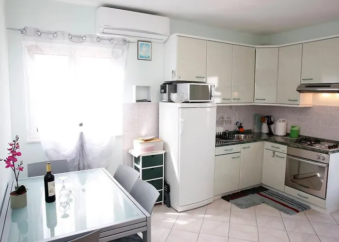 Apartamento Lidija I Kat *